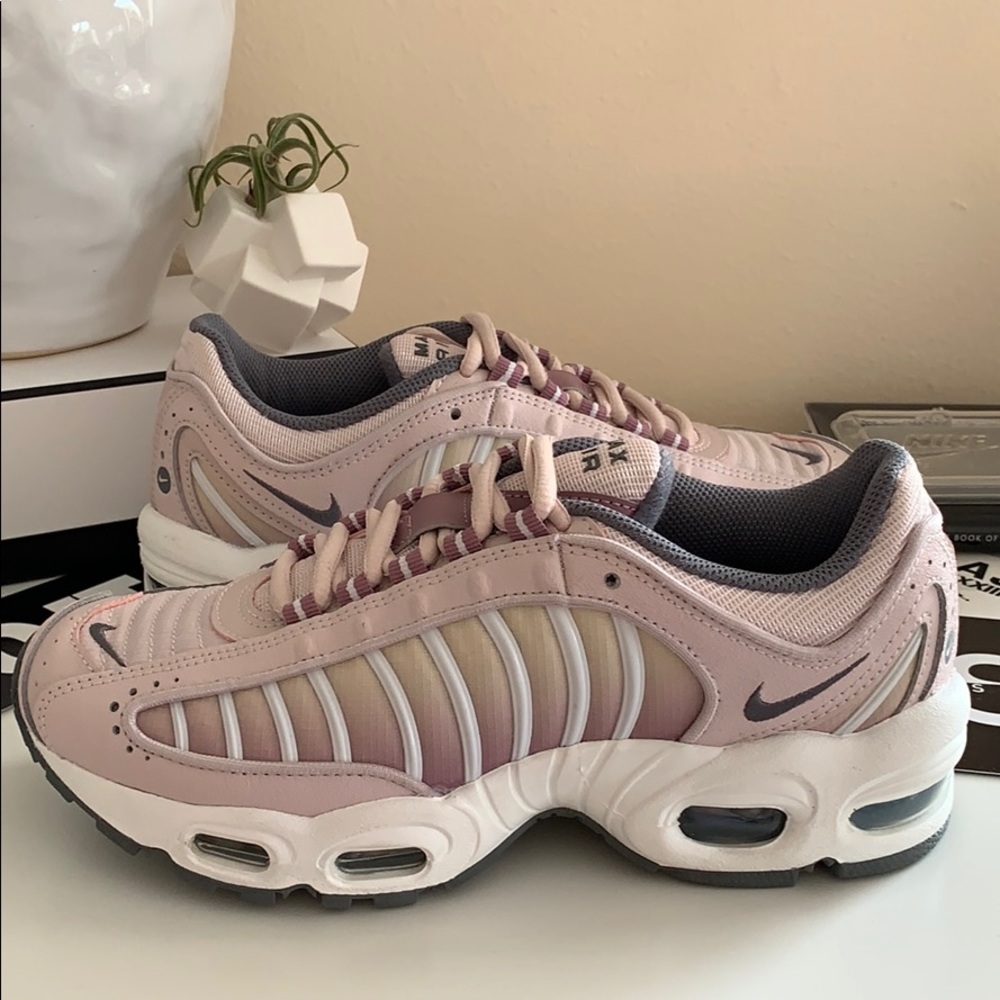 NWT Nike Air Max Tailwind rose - Picture 2 of 8